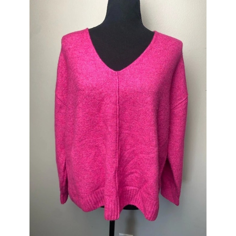 Vince Camuto Paradox Hot Pink Center Seam V-Neck Drop Shoulder Sweater S